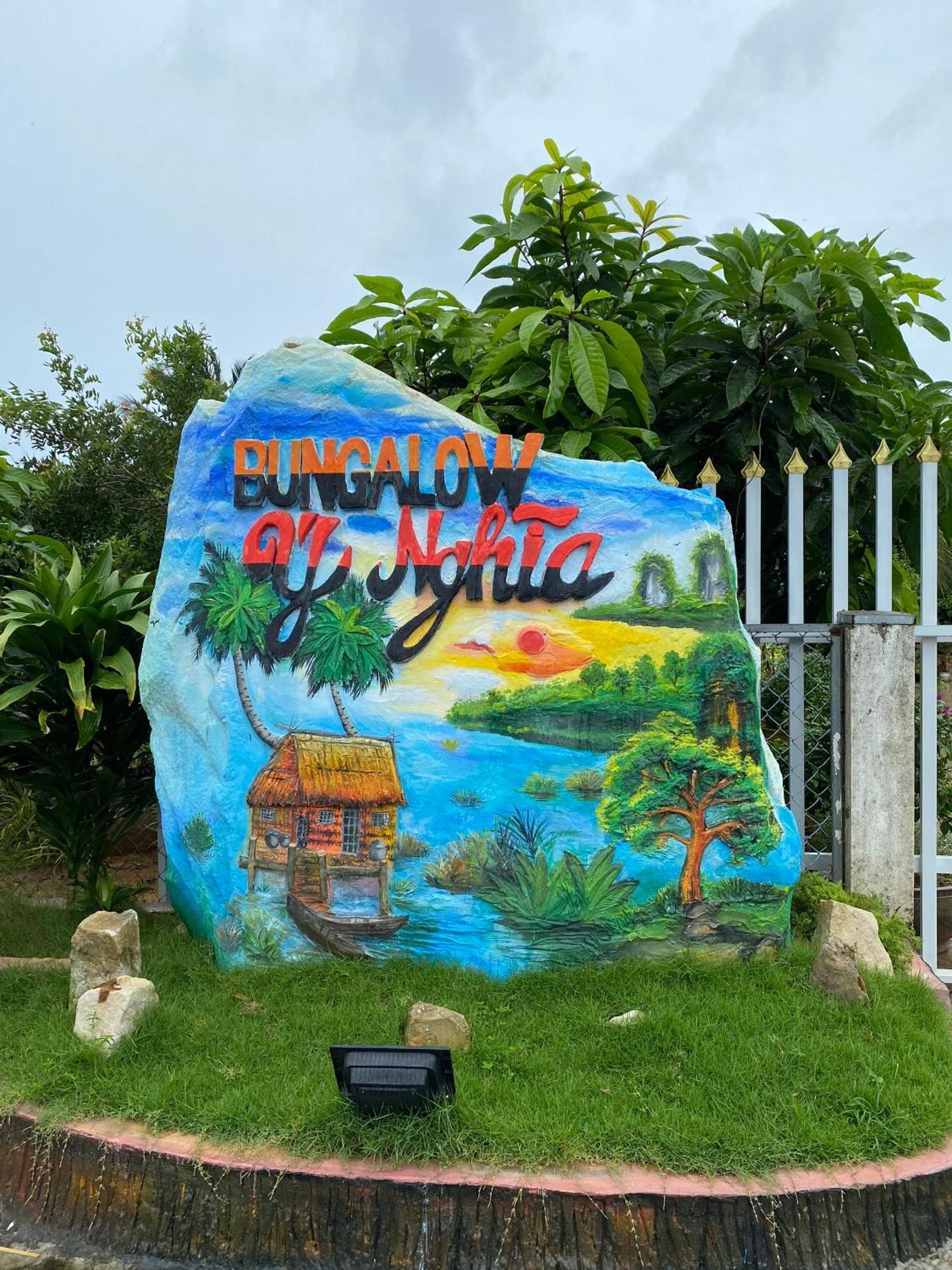 Y Nghia Bungalow Ong Lang Phú Quý Zewnętrze zdjęcie