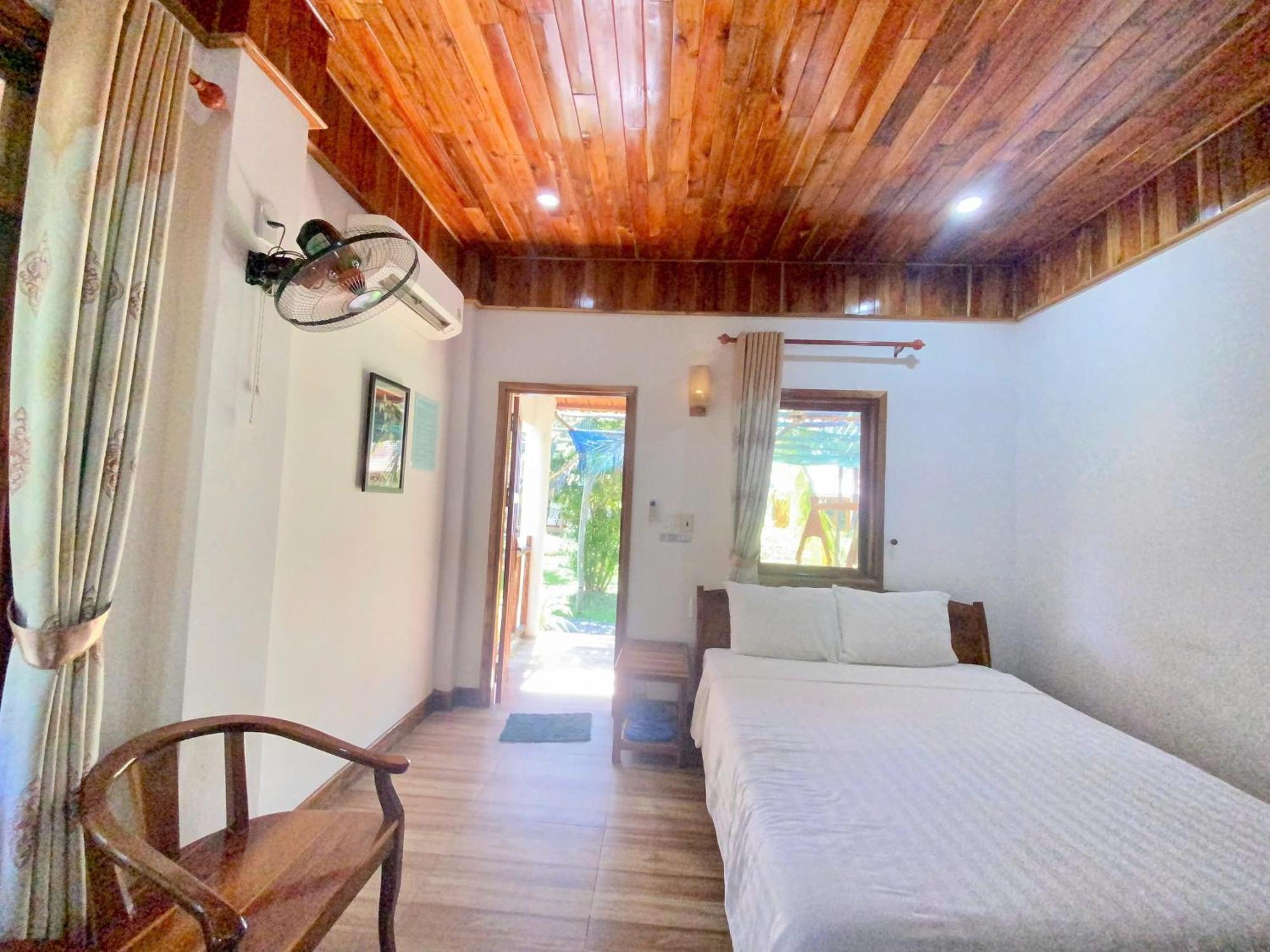 Y Nghia Bungalow Ong Lang Phú Quý Zewnętrze zdjęcie