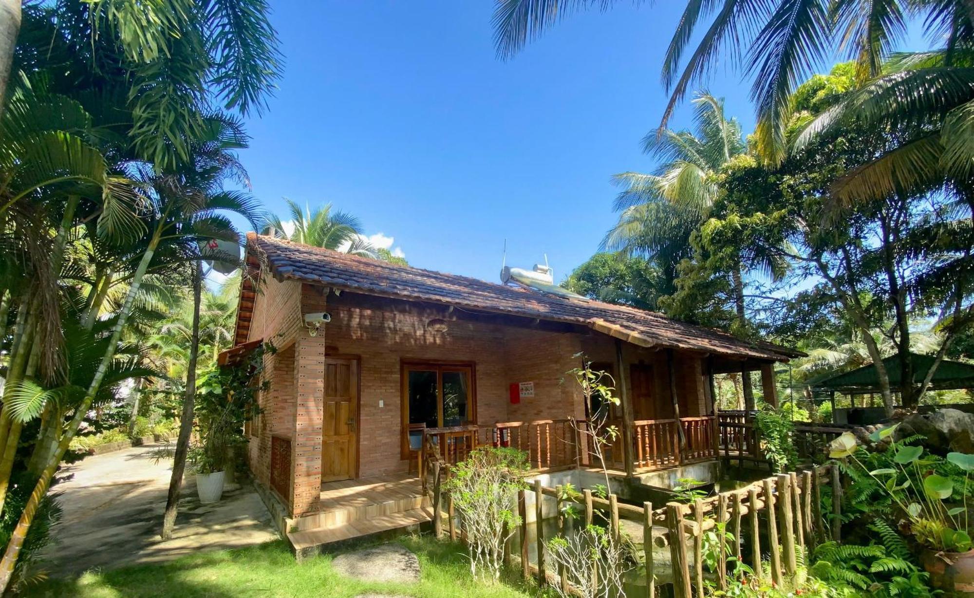 Y Nghia Bungalow Ong Lang Phú Quý Zewnętrze zdjęcie