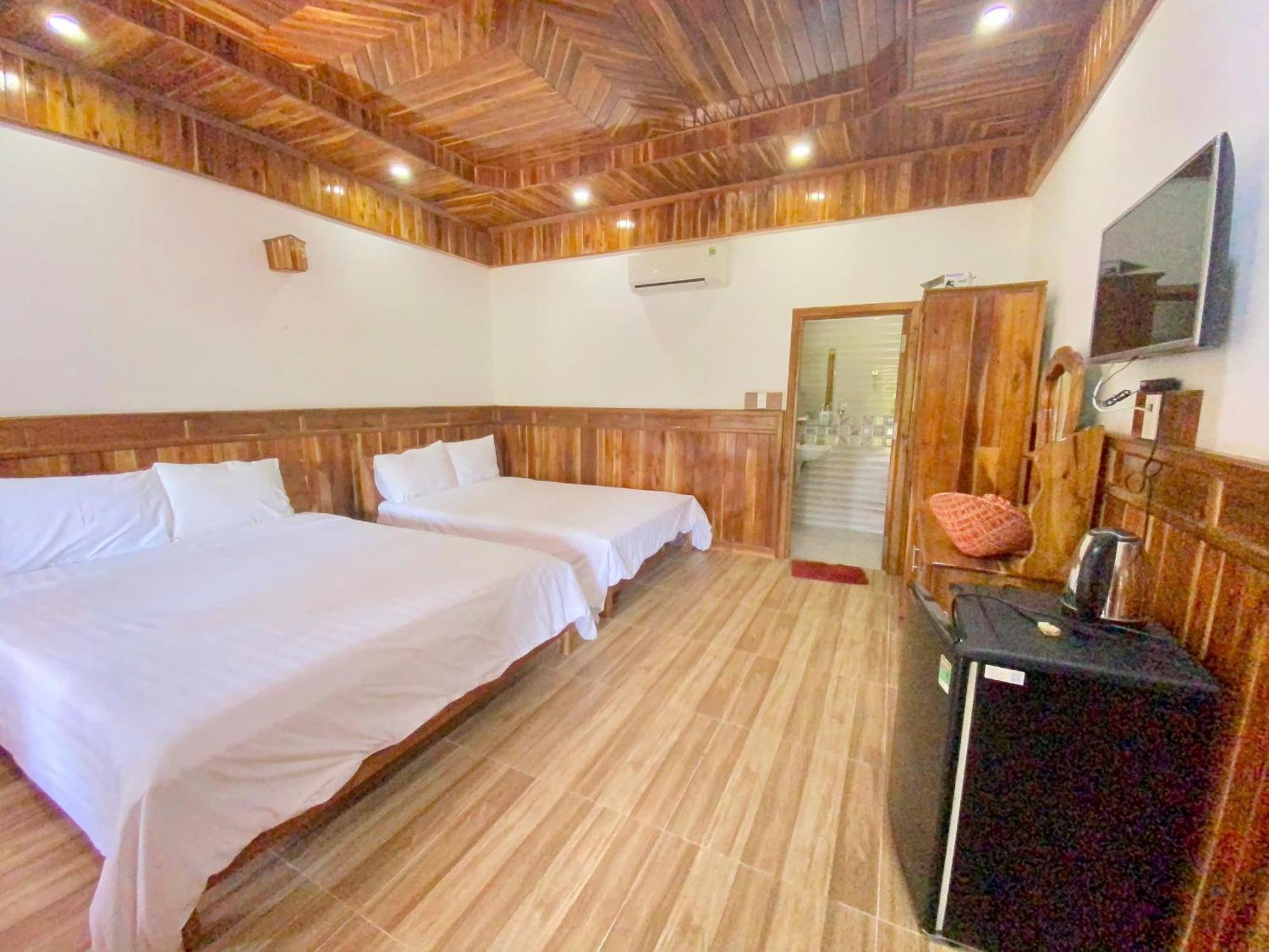 Y Nghia Bungalow Ong Lang Phú Quý Zewnętrze zdjęcie